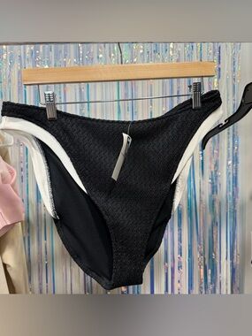 NWT Abercrombie & Fitch High Waisted Bikini Bottoms size Large